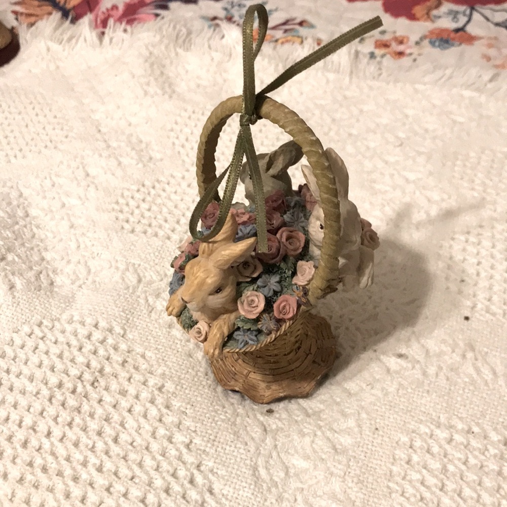 Easter basket full of roses and 3 bunnies unbranded collectors